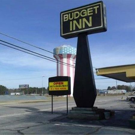 Budget Inn Лъмбъртън Екстериор снимка